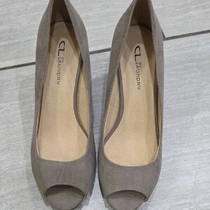 CL by Laundry Women's Peep Toe Heels - Brown